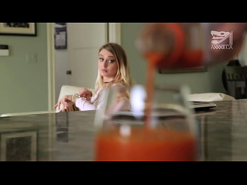 ❤️ Katta ko'krak va qattiq mushuk bilan issiq qiz yutqazgandan xo'roz oladi, lekin juda qiyin ️ Sluts uz.onlydesiporn.ru ☑